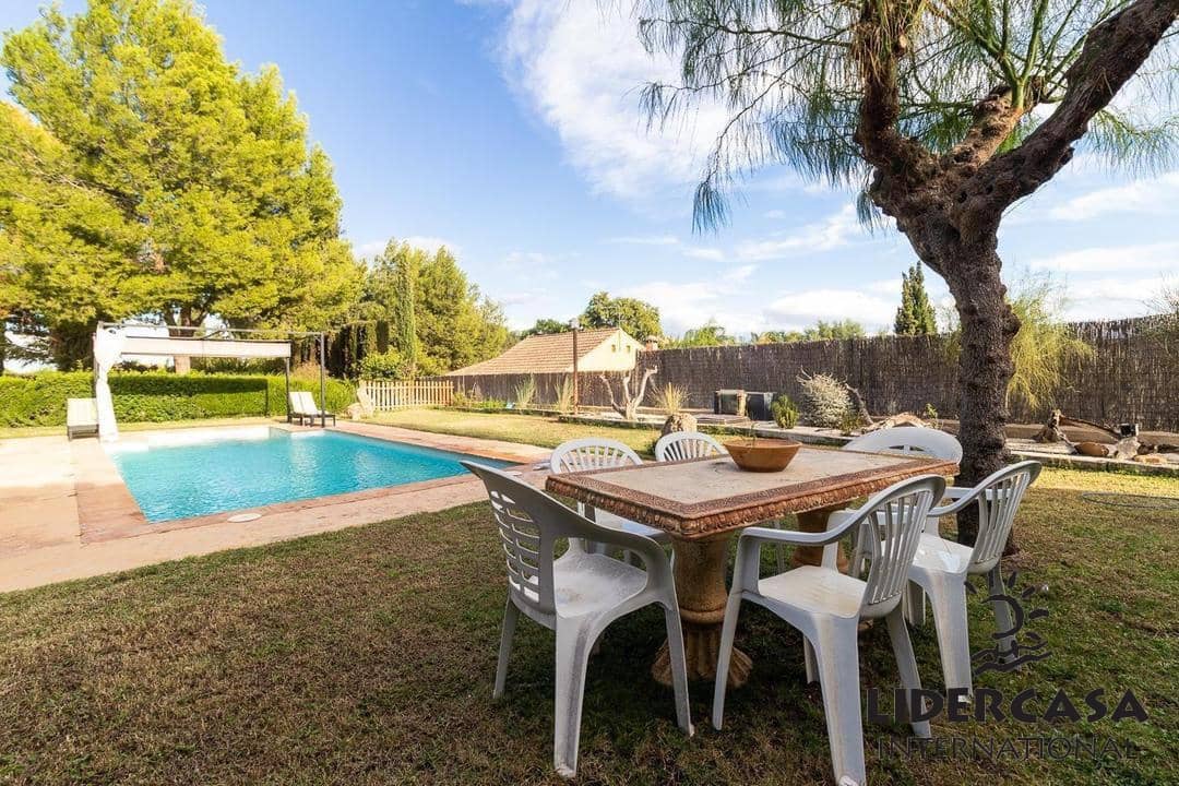 Chalet de 4 habitaciones en Mula en venta con piscina garaje - 435.000 € (Ref: 9534899)