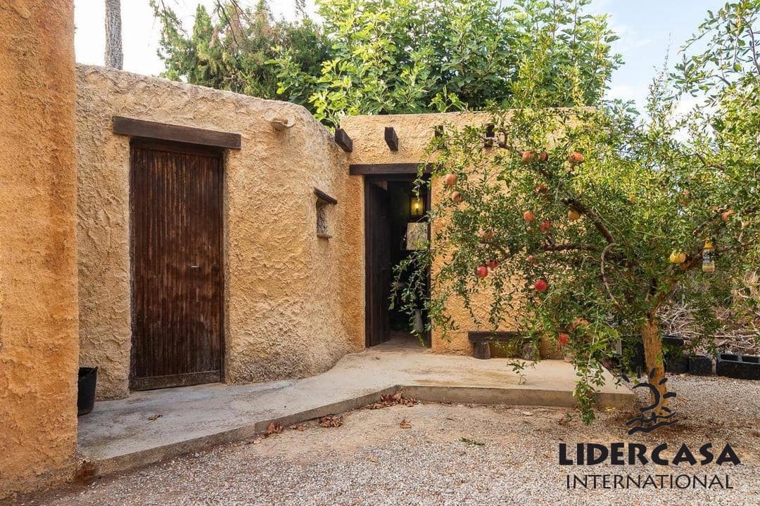 Chalet de 4 habitaciones en Mula en venta con piscina garaje - 435.000 € (Ref: 9534899)