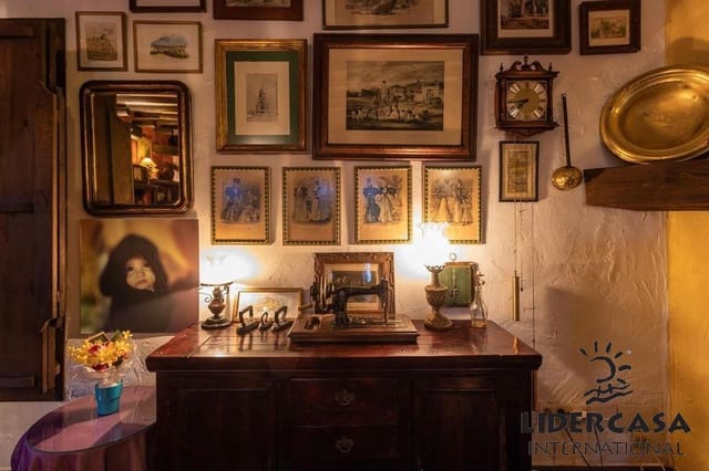 Chalet de 4 habitaciones en Mula en venta con piscina garaje - 435.000 € (Ref: 9534899)