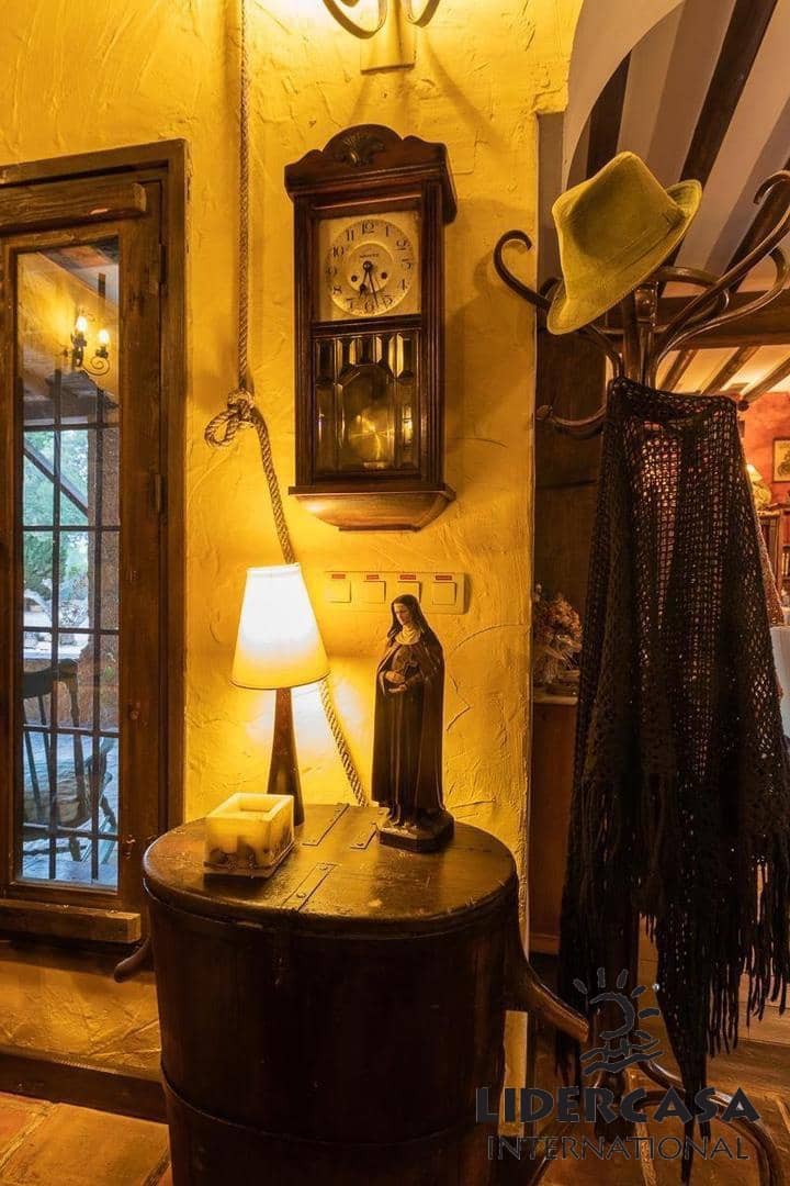 Chalet de 4 habitaciones en Mula en venta con piscina garaje - 435.000 € (Ref: 9534899)