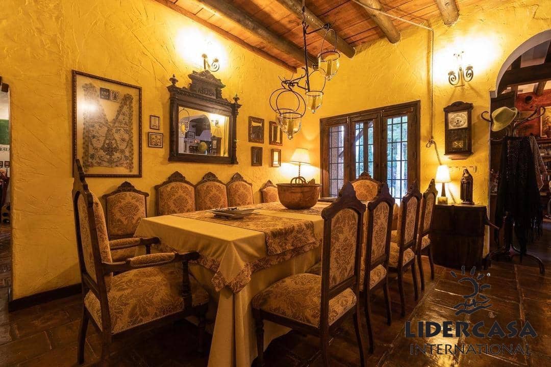 Chalet de 4 habitaciones en Mula en venta con piscina garaje - 435.000 € (Ref: 9534899)