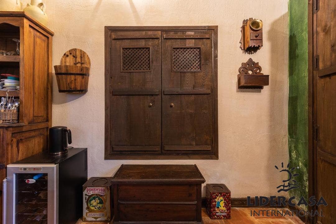 Chalet de 4 habitaciones en Mula en venta con piscina garaje - 435.000 € (Ref: 9534899)