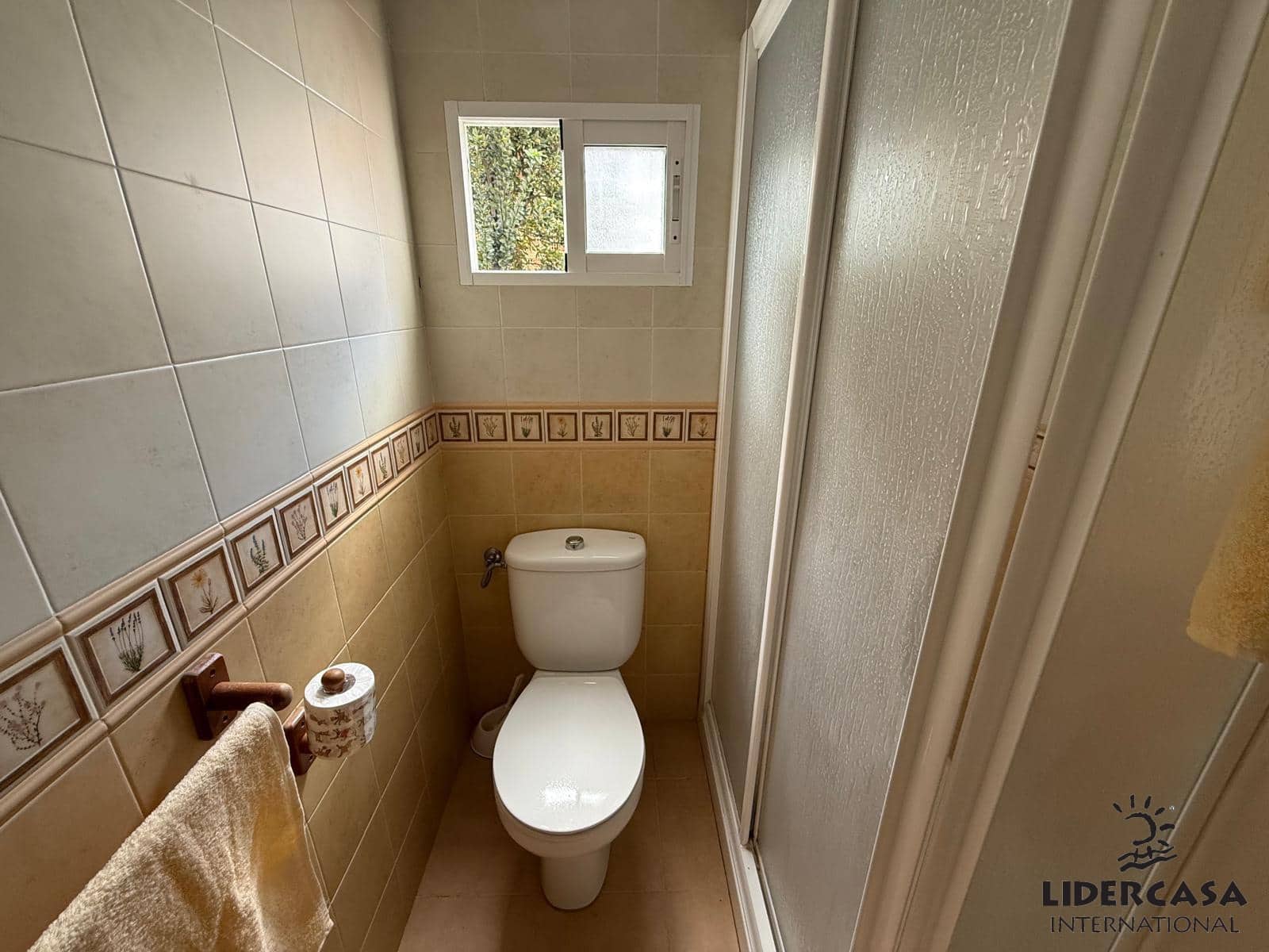 6 camera da letto Villetta a Schiera in vendita in Calasparra - 140.000 € (Rif: 9534902)