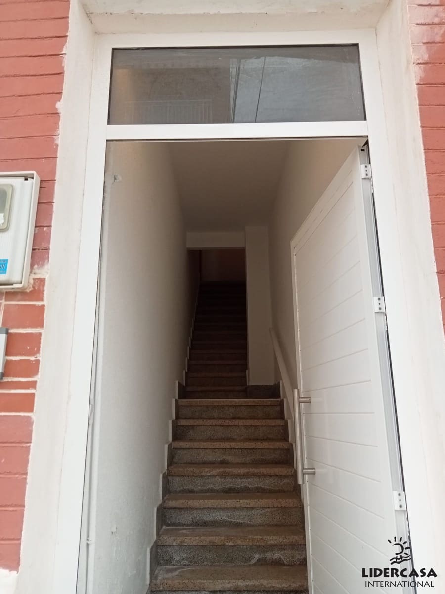 2 bedroom Apartment for sale in Los Alcazares - € 159,900 (Ref: 9534903)