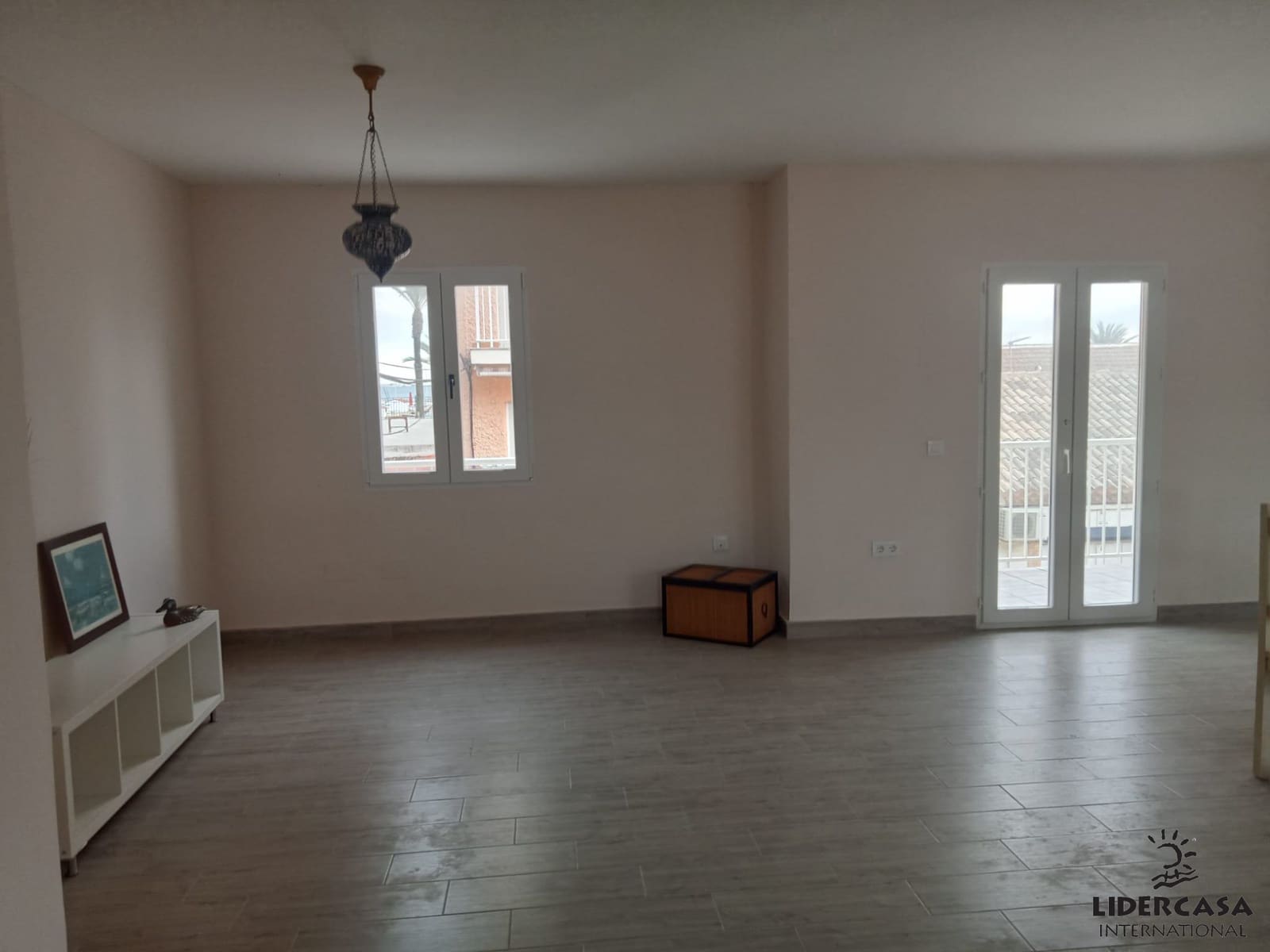 2 bedroom Apartment for sale in Los Alcazares - € 159,900 (Ref: 9534903)