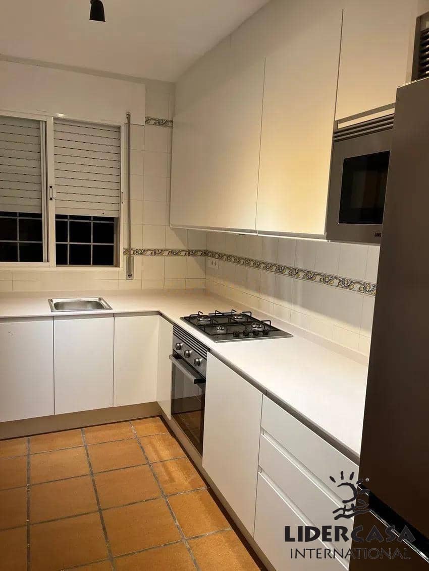 4 slaapkamer Villa te koop in Orihuela met garage - € 475.000 (Ref: 9576894)