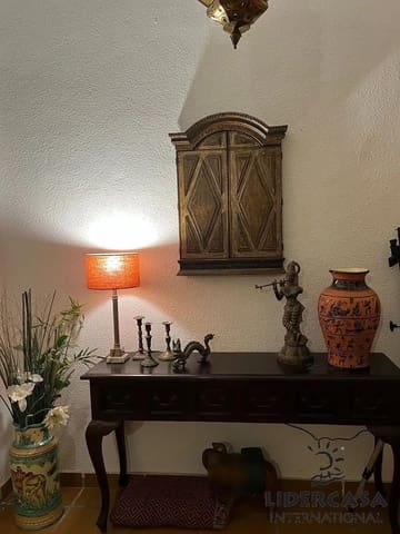 4 quarto Moradia para venda em Dehesa de Campoamor, Orihuela com garagem - 475 000 € (Ref: 9576894)