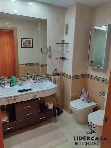 4 makuuhuone Asunto myytävänä paikassa Vista Alegre, Murcia kaupunki mukana 
autotalli - 599 000 € (Ref: 9576895)