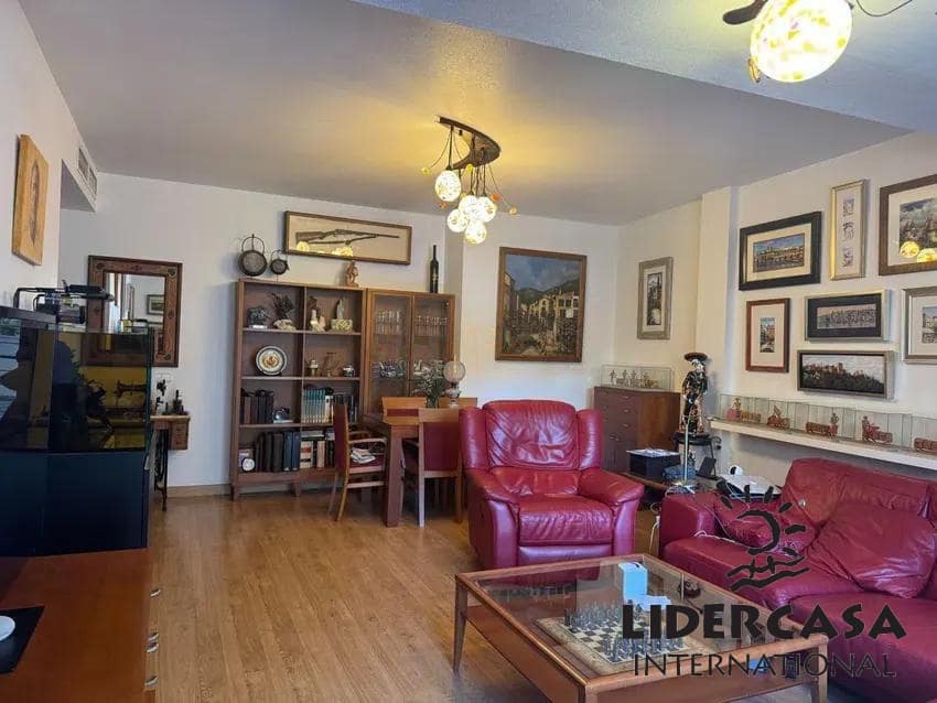 3 slaapkamer Flat te koop in Murcia stad met zwembad garage - € 390.000 (Ref: 9576898)