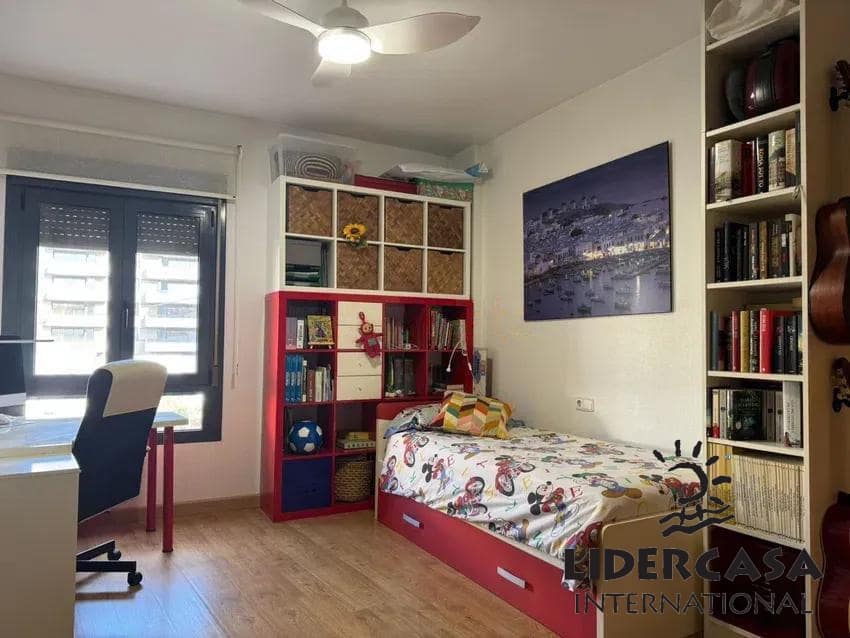 3 slaapkamer Flat te koop in Murcia stad met zwembad garage - € 390.000 (Ref: 9576898)