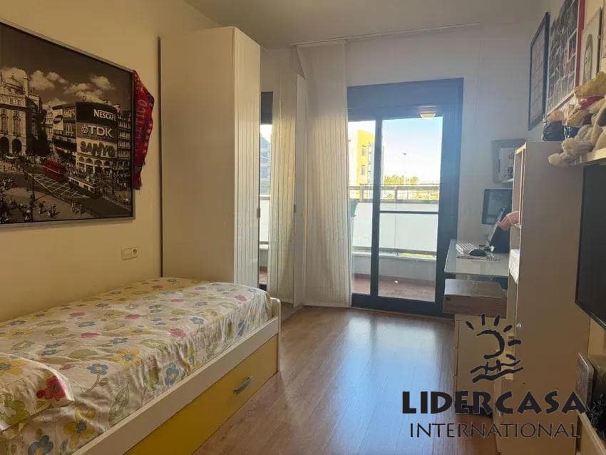 3 slaapkamer Flat te koop in Murcia stad met zwembad garage - € 390.000 (Ref: 9576898)