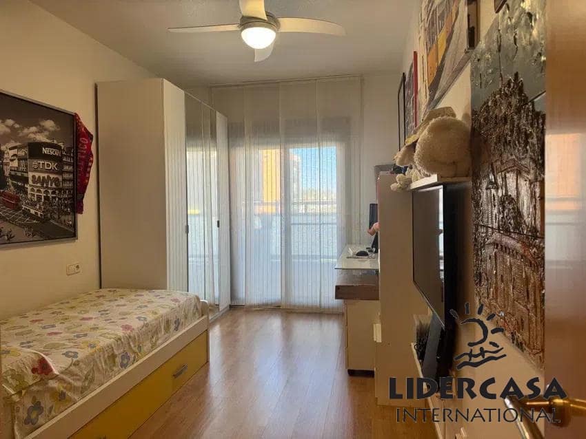 3 slaapkamer Flat te koop in Murcia stad met zwembad garage - € 390.000 (Ref: 9576898)