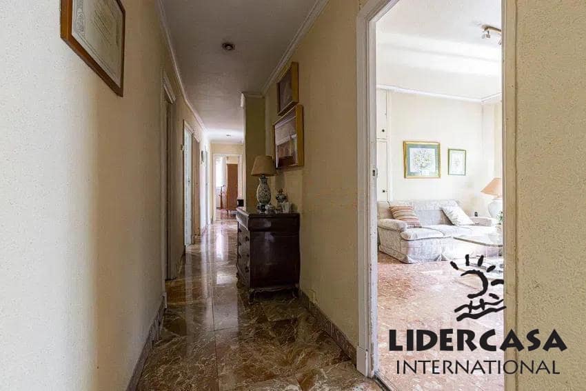 6 slaapkamer Flat te koop in Murcia stad met garage - € 425.000 (Ref: 9576899)