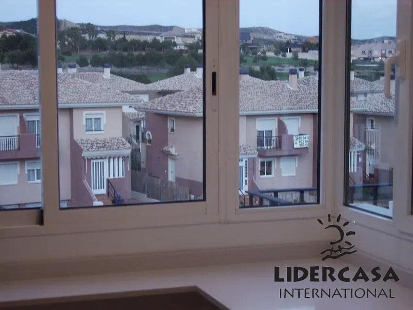 2 makuuhuone Huoneisto myytävänä paikassa Altorreal mukana uima-altaan 
autotalli - 223 900 € (Ref: 9576903)