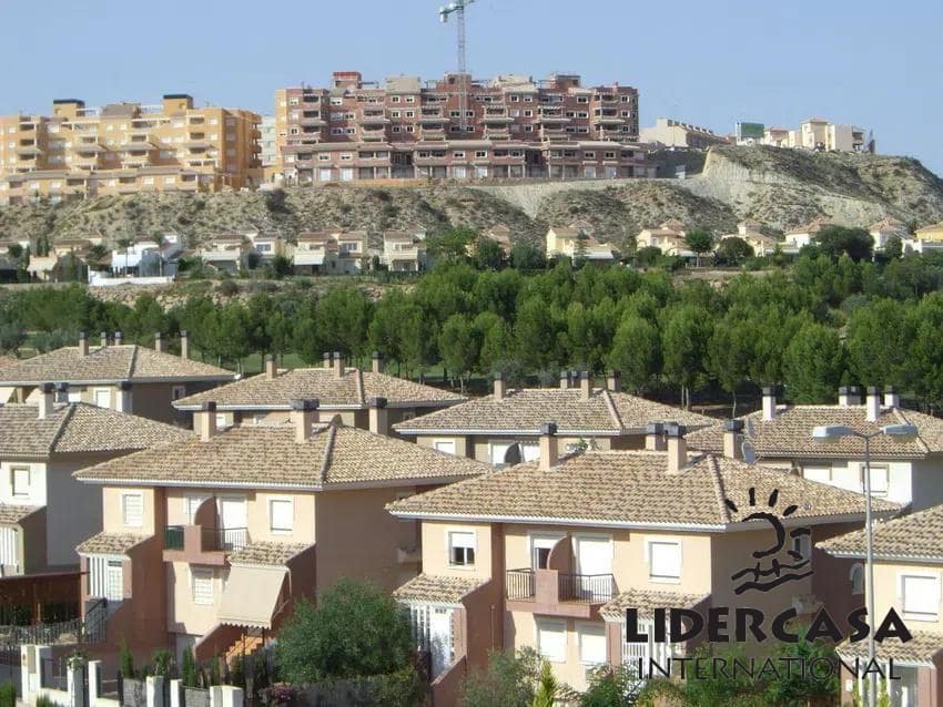 2 makuuhuone Huoneisto myytävänä paikassa Altorreal mukana uima-altaan 
autotalli - 223 900 € (Ref: 9576903)