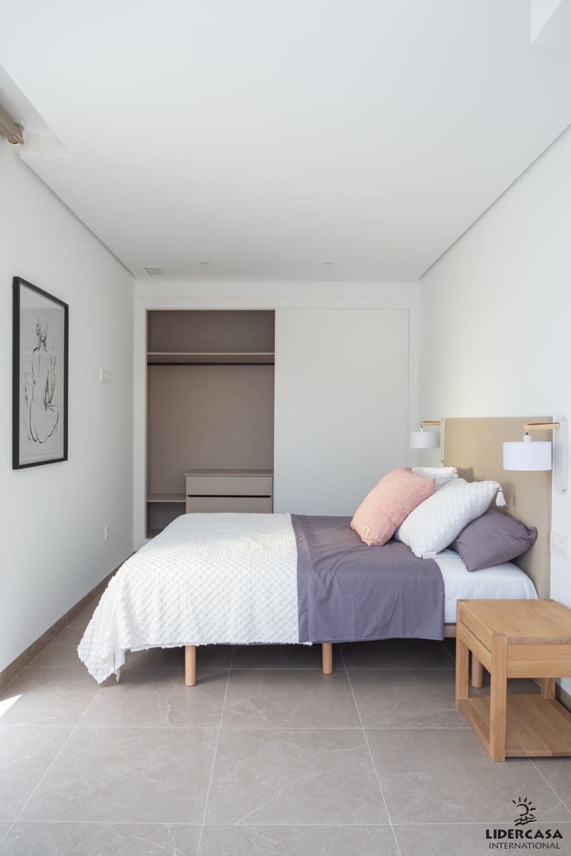 4 quarto Moradia para venda em Orihuela com piscina garagem - 1 160 000 € (Ref: 9576905)