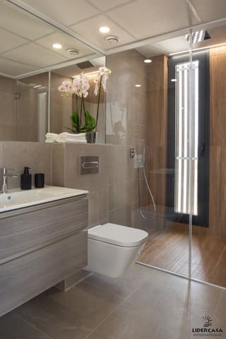 4 quarto Moradia para venda em Campoamor, Orihuela com piscina garagem - 1 160 000 € (Ref: 9576905)