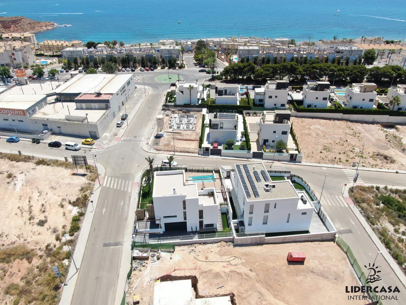 4 quarto Moradia para venda em Orihuela com piscina garagem - 1 160 000 € (Ref: 9576905)