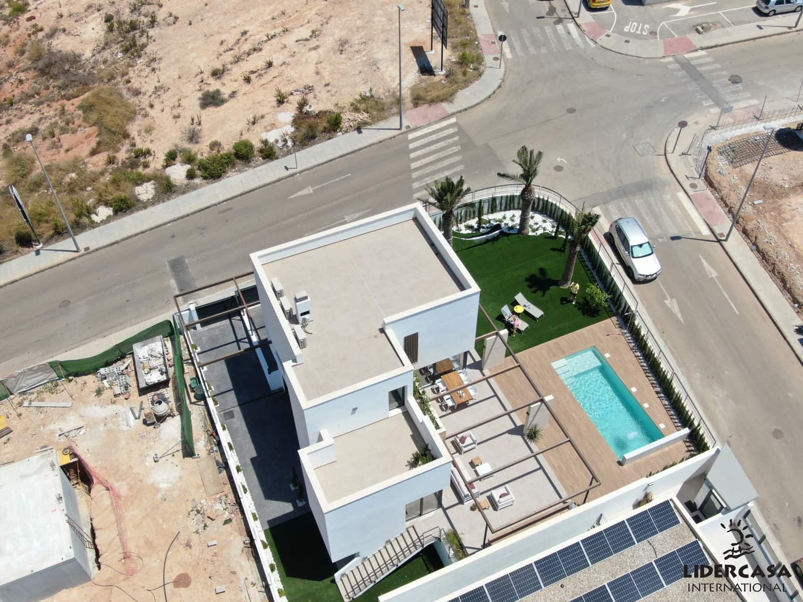 4 quarto Moradia para venda em Orihuela com piscina garagem - 1 160 000 € (Ref: 9576905)