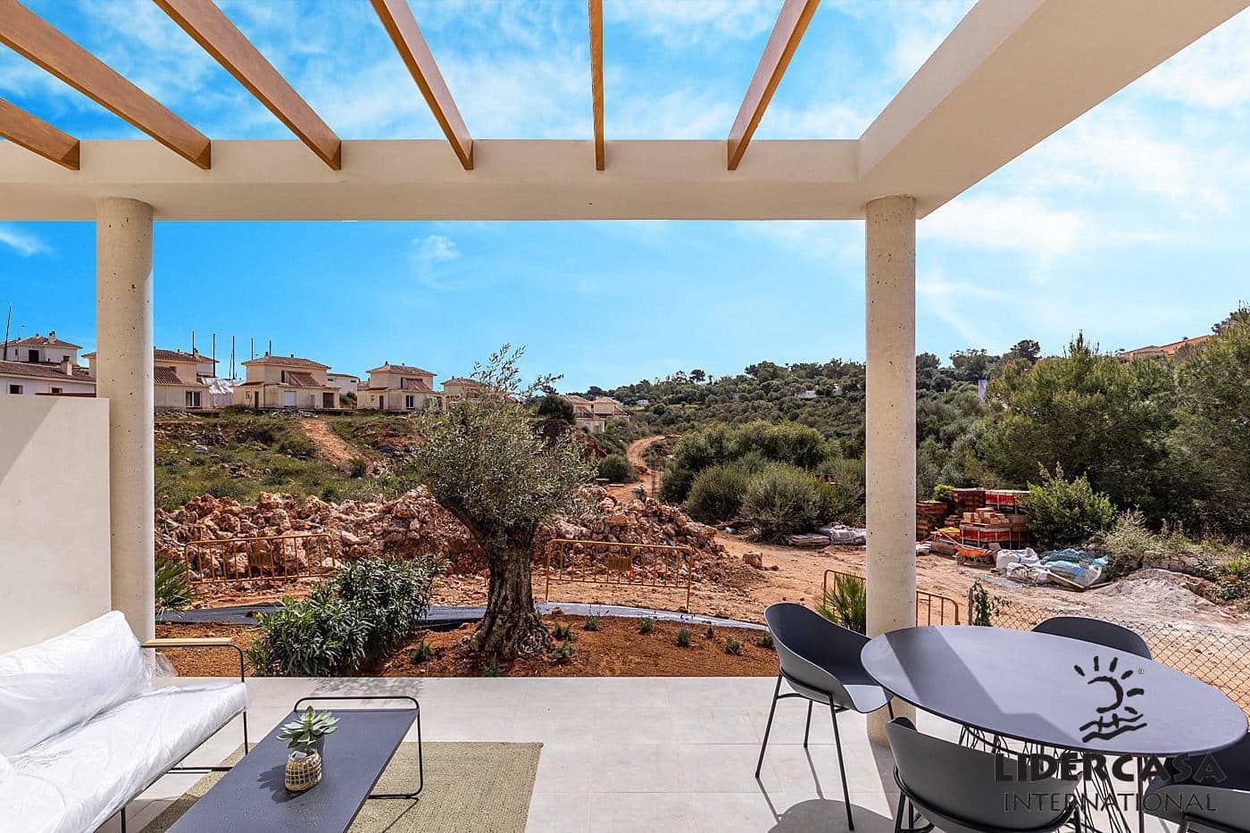 2 makuuhuone Huvila myytävänä paikassa Cala Anguila mukana uima-altaan 
autotalli - 388 000 € (Ref: 9576906)