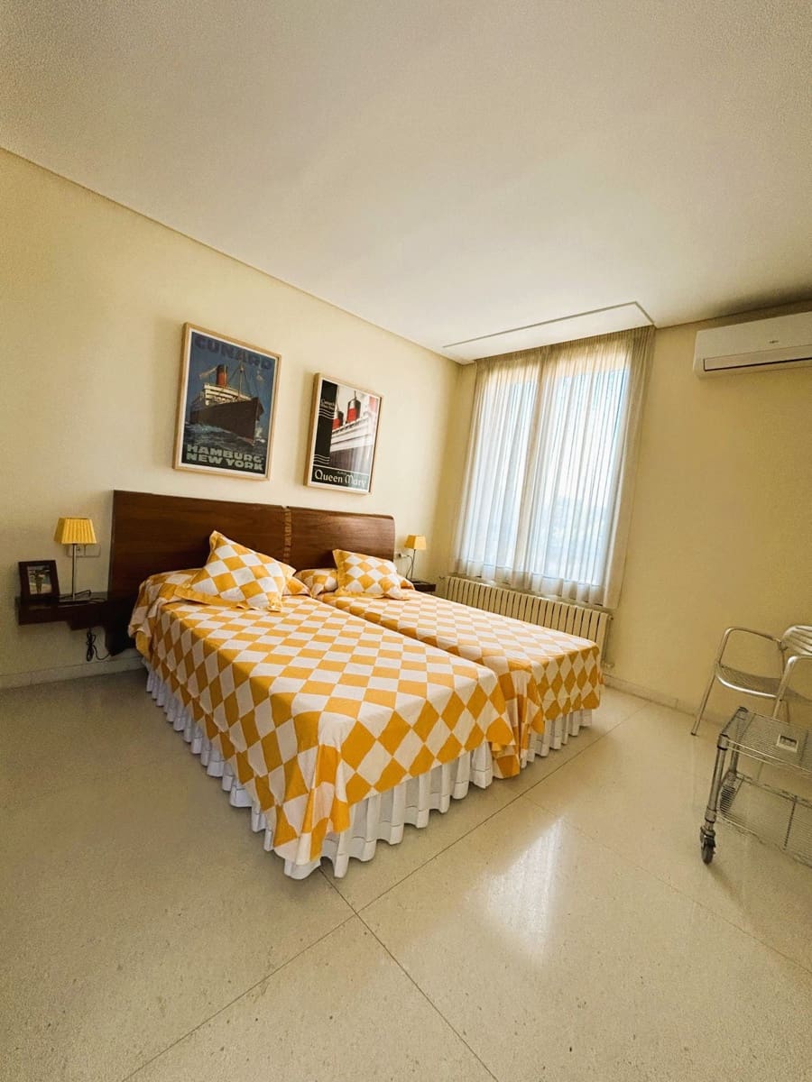 4 quarto Moradia para venda em Orihuela com piscina garagem - 1 839 000 € (Ref: 9576907)