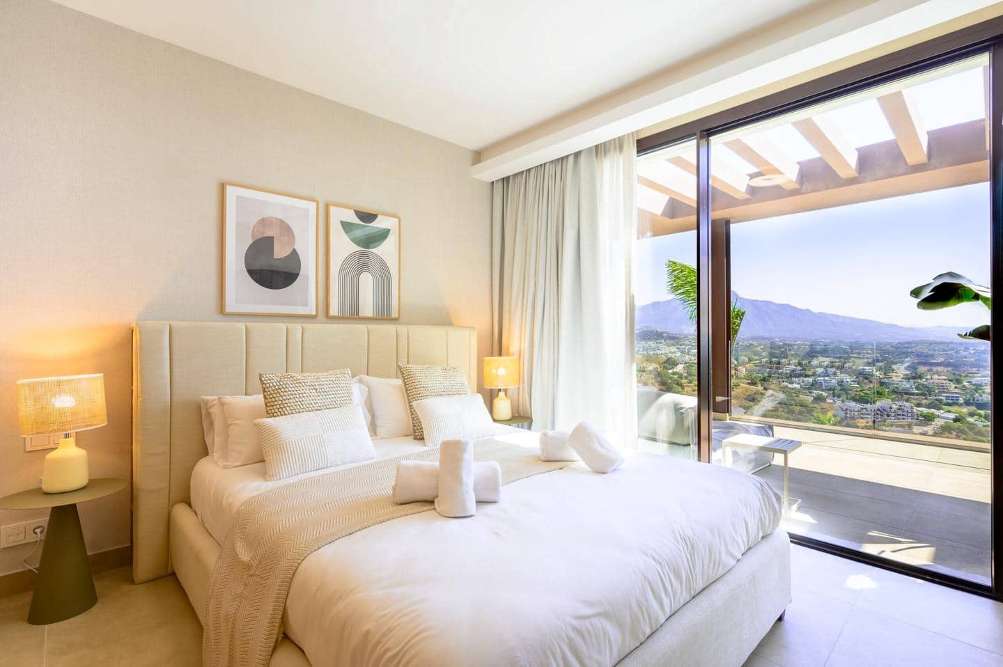 4 slaapkamer Villa te koop in Benahavis met zwembad garage - € 1.890.000 (Ref: 5496101)