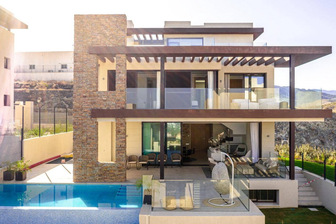 4 slaapkamer Villa te koop in Benahavis met zwembad garage - € 1.890.000 (Ref: 5496101)