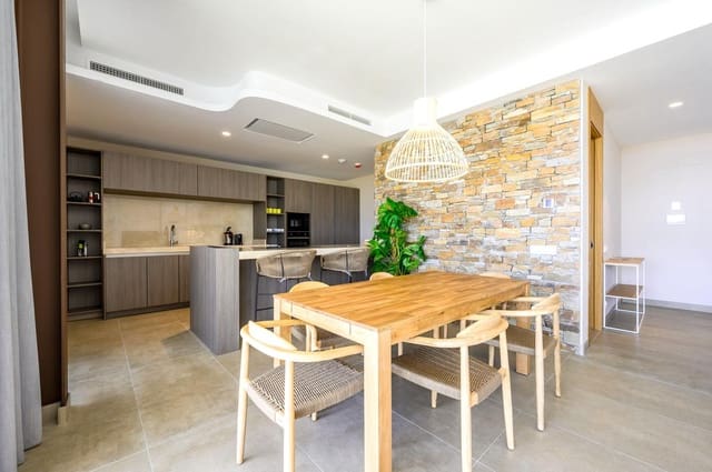 4 slaapkamer Villa te koop in El Paraíso, Benahavís met zwembad garage - € 1.890.000 (Ref: 5496101)