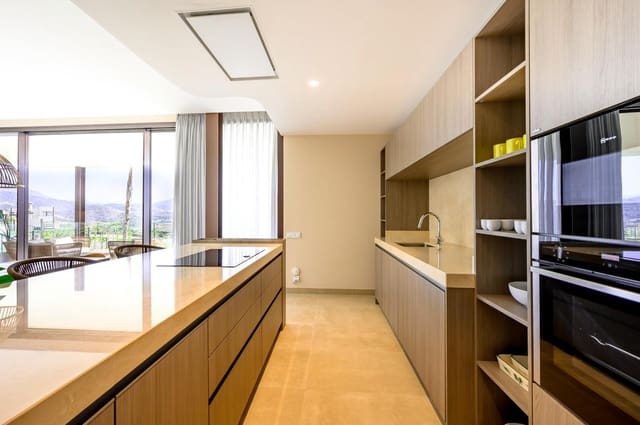 4 slaapkamer Villa te koop in El Paraíso, Benahavís met zwembad garage - € 1.890.000 (Ref: 5496101)