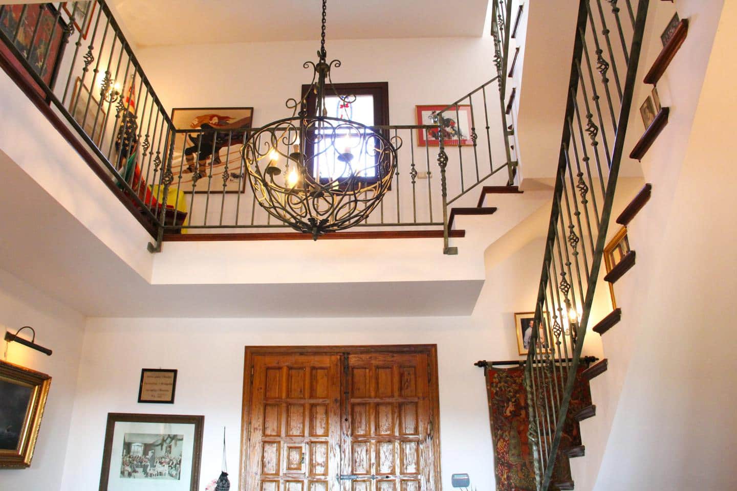 7 bedroom Villa for sale in La Duquesa / Puerto de la Duquesa, Manilva