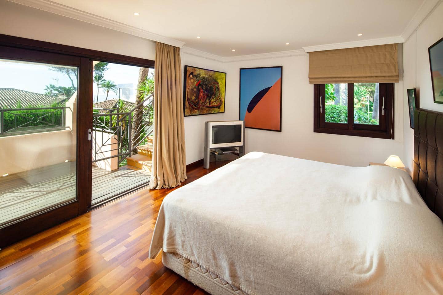 8 quarto Moradia para venda em El Paraiso com piscina garagem - 13 500 000 € (Ref: 8859905)