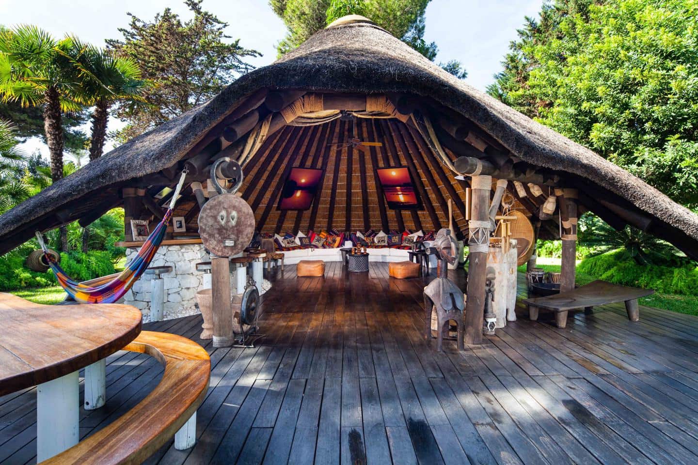 8 quarto Moradia para venda em El Paraiso com piscina garagem - 13 500 000 € (Ref: 8859905)