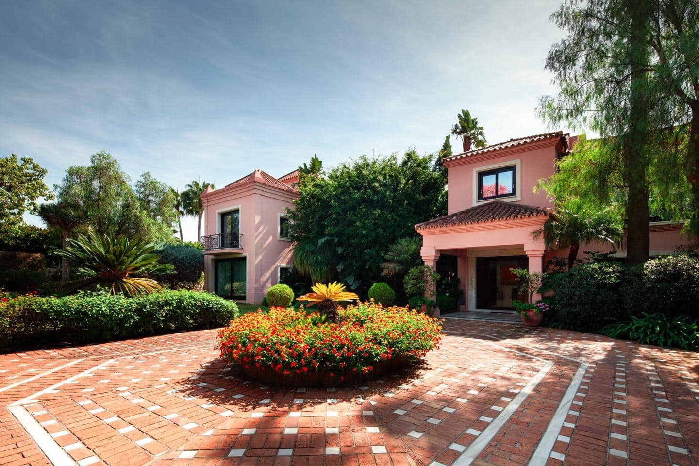 8 quarto Moradia para venda em El Paraiso com piscina garagem - 13 500 000 € (Ref: 8859905)