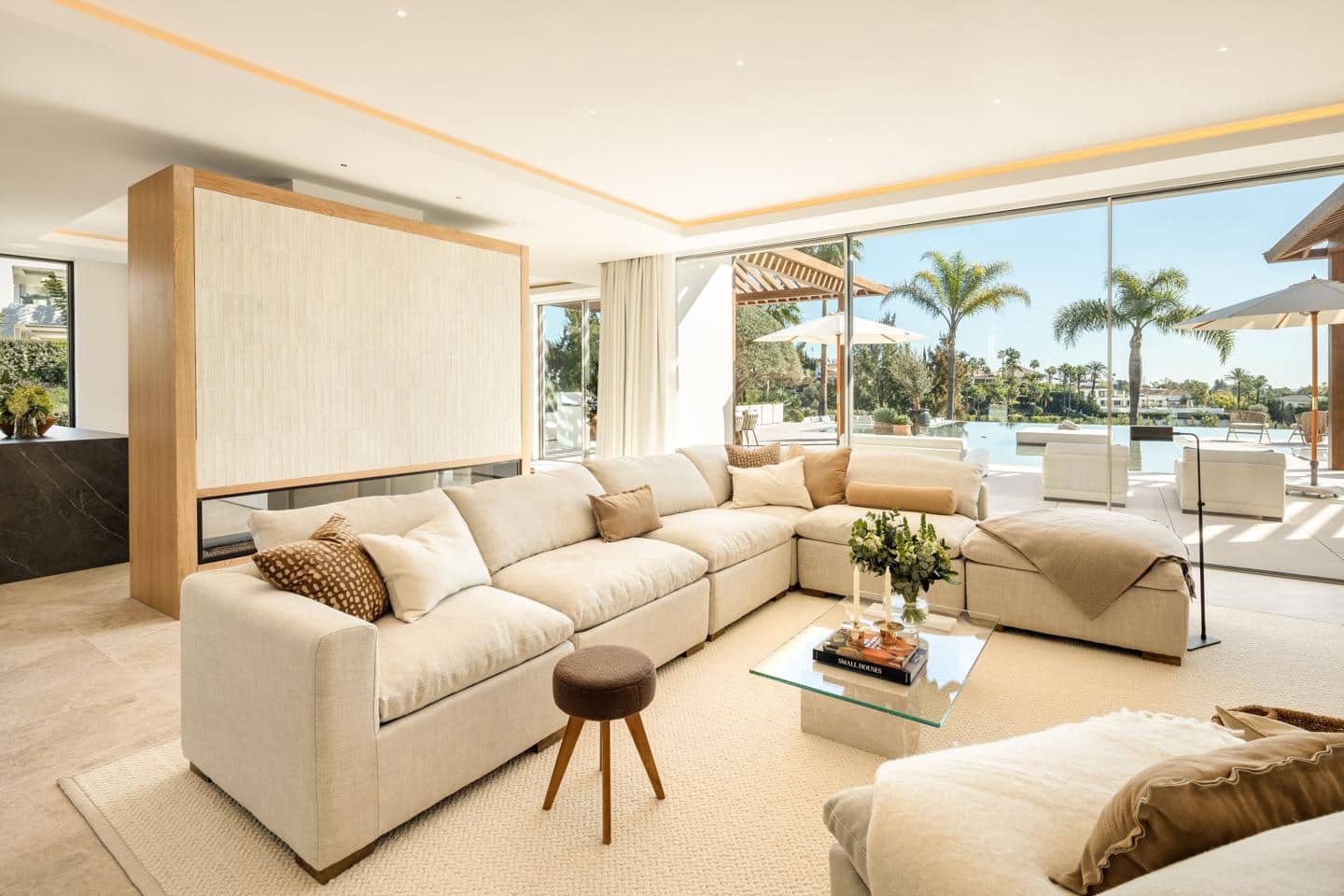 6 slaapkamer Villa te koop in Marbella met zwembad garage - € 10.950.000 (Ref: 8859908)