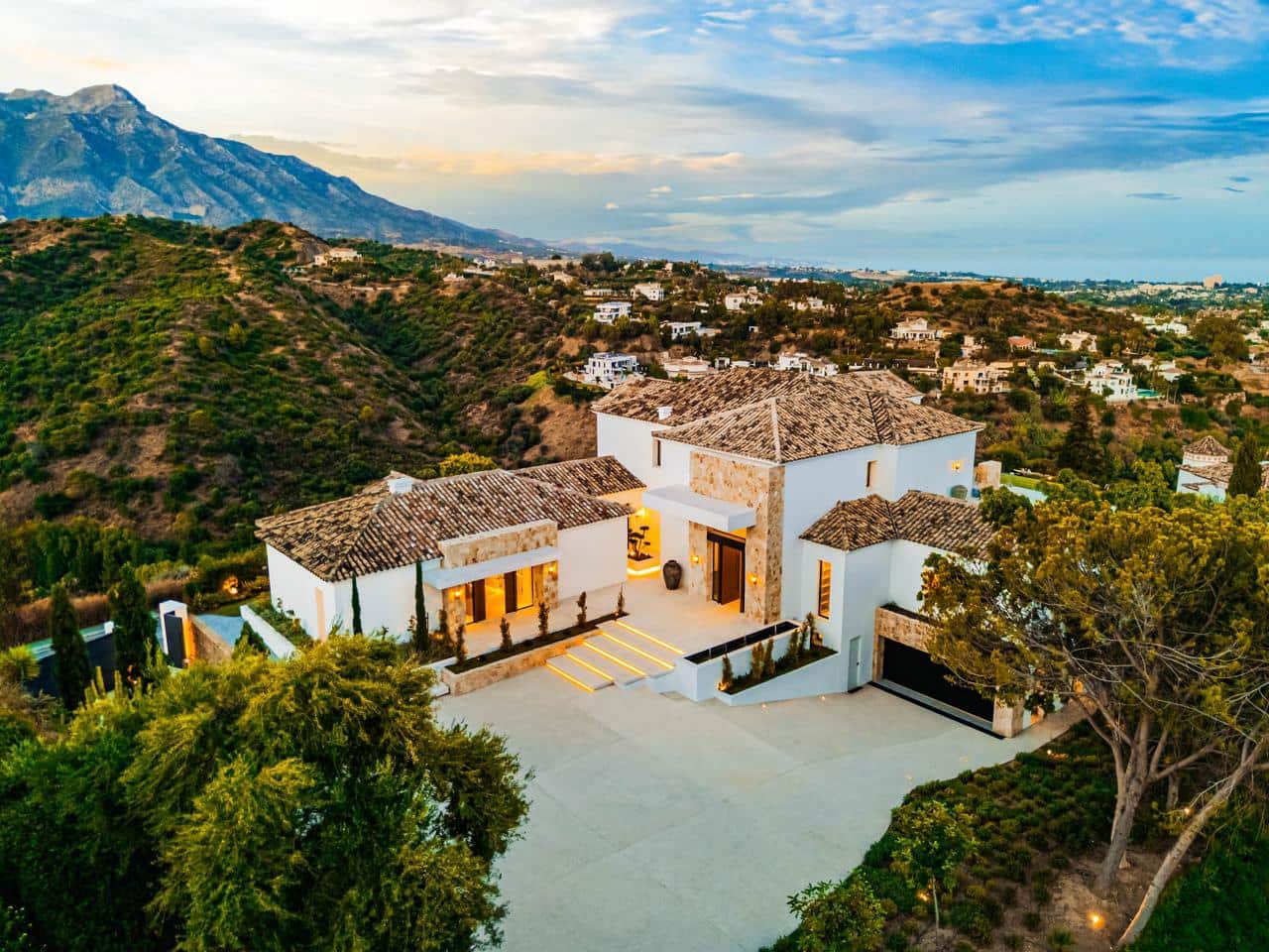 8 camera da letto Villa in vendita in Benahavis con piscina garage - 10.900.000 € (Rif: 8859918)