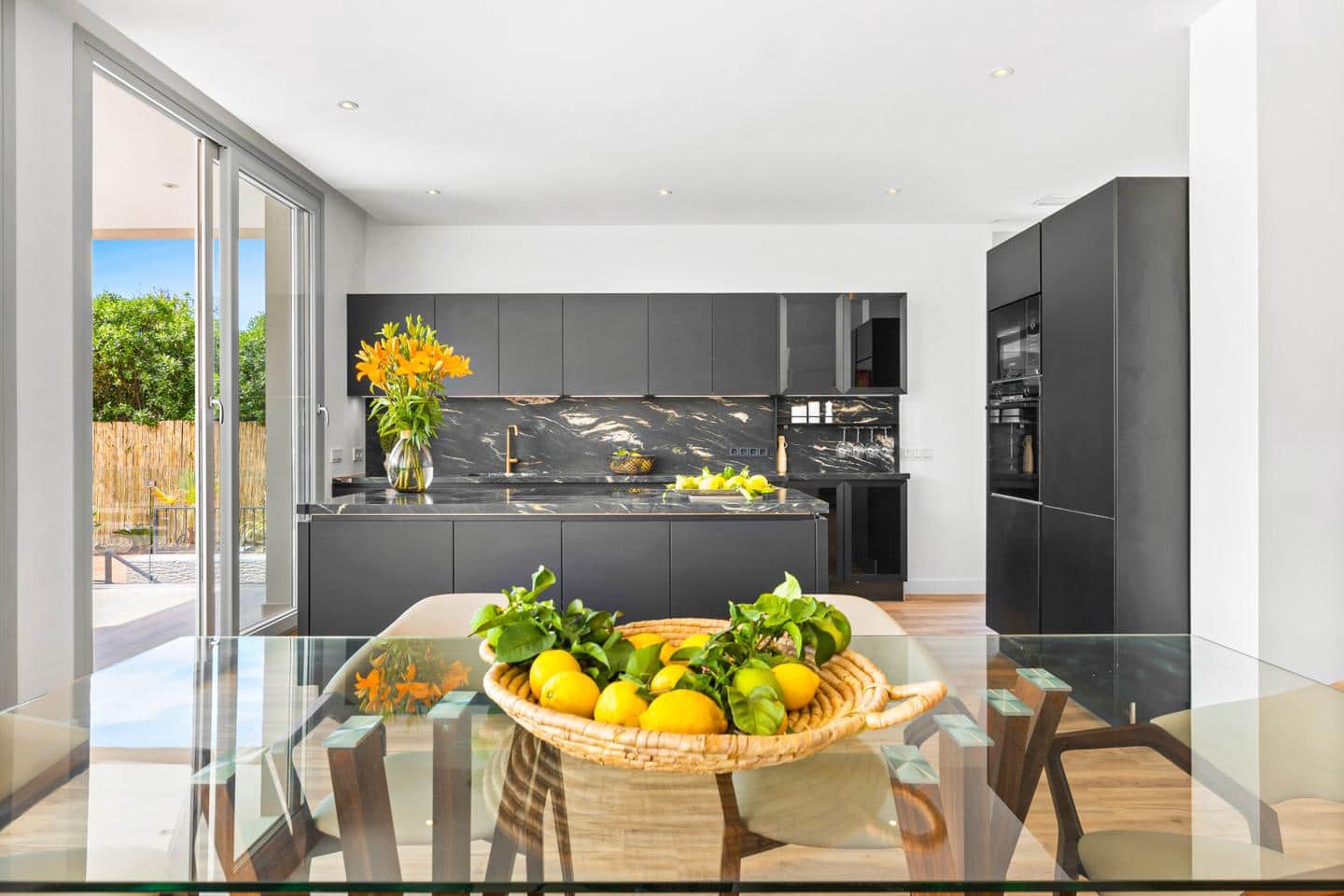 5 soveværelse Villa til salg i Marbella med swimmingpool - € 2.950.000 (Ref: 8860114)