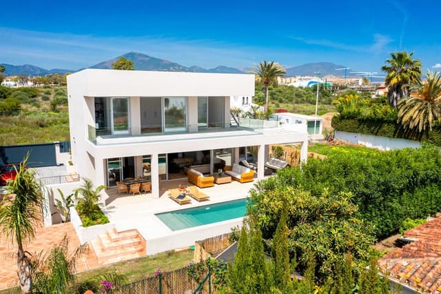 5 slaapkamer Villa te koop in Nueva Alcántara, Marbella met zwembad - € 2.950.000 (Ref: 8860114)