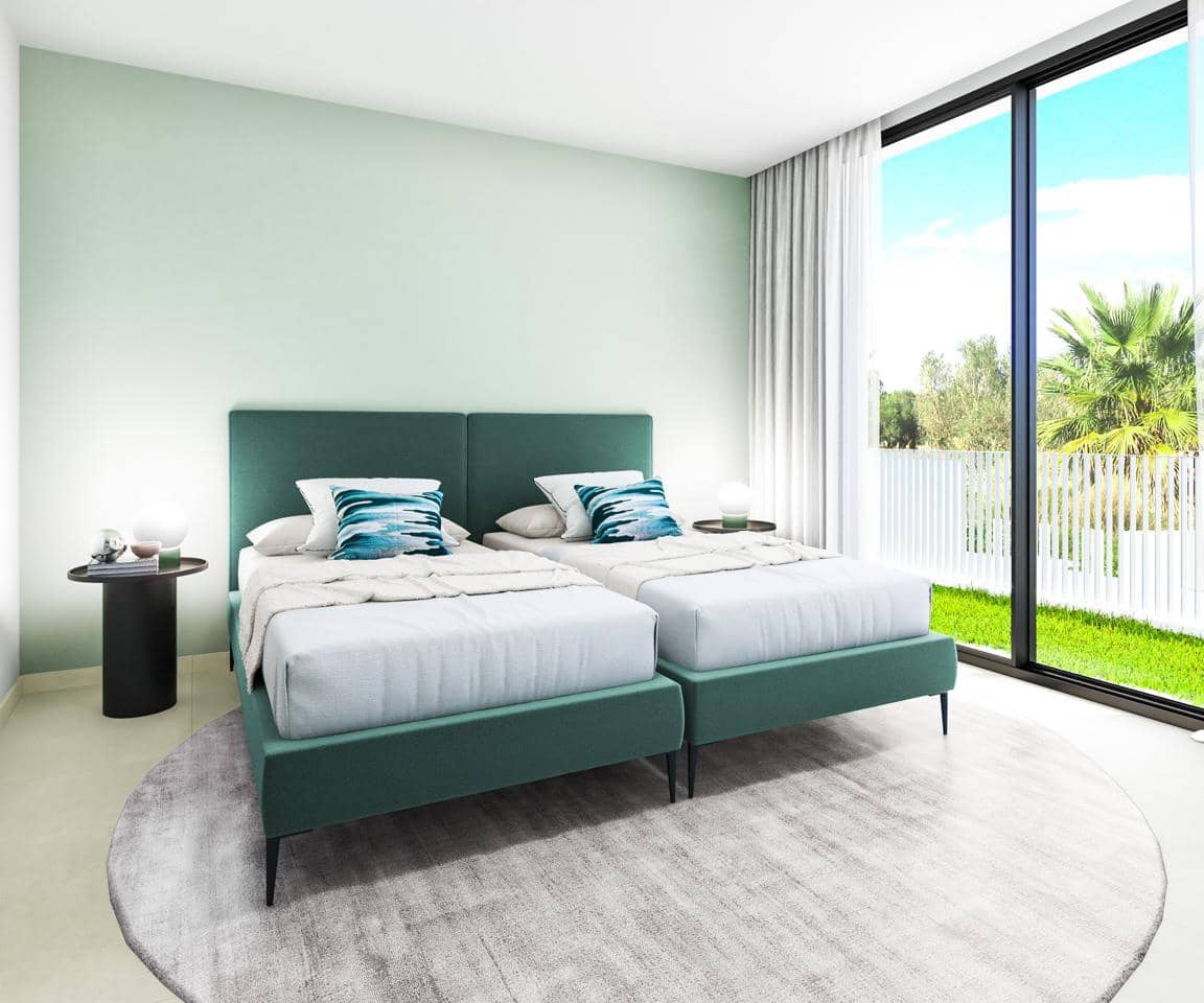 4 soveværelse Villa til salg i New Golden Mile med swimmingpool garage - € 2.220.000 (Ref: 8860120)