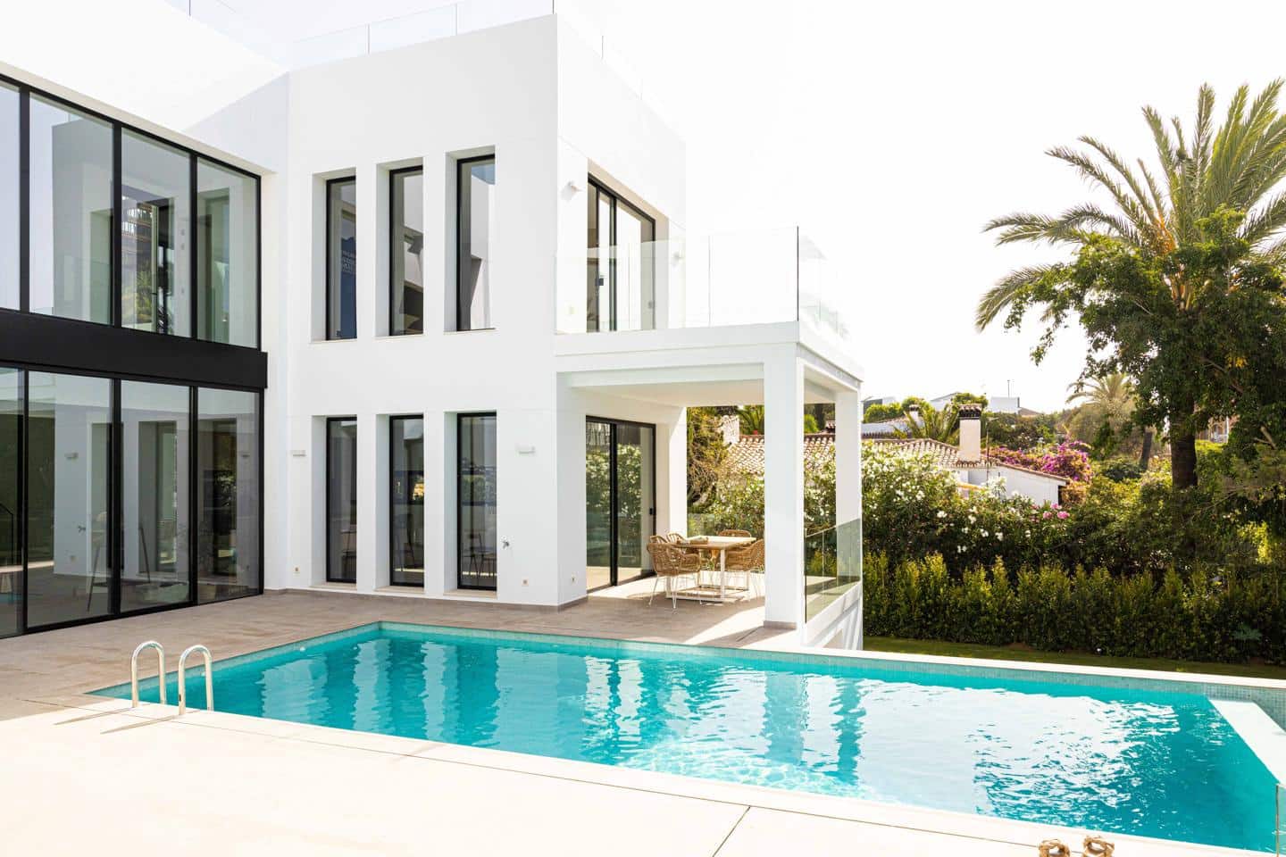4 soveværelse Villa til salg i Marbella med swimmingpool garage - € 3.300.000 (Ref: 8860129)