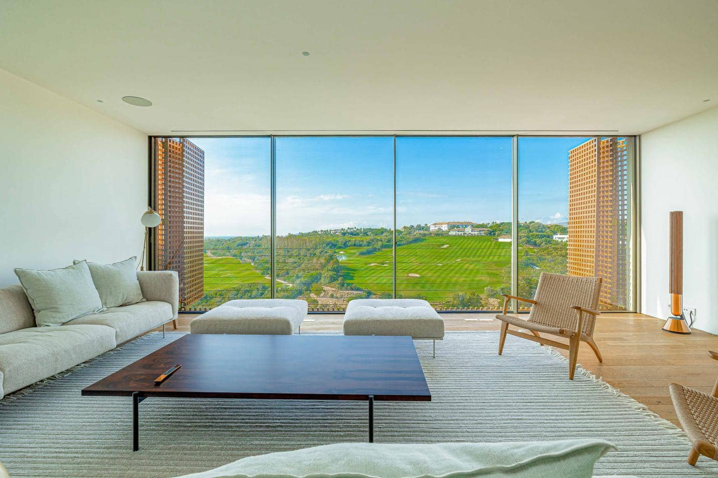 4 quarto Moradia para venda em Casares com piscina garagem - 6 300 000 € (Ref: 8860137)