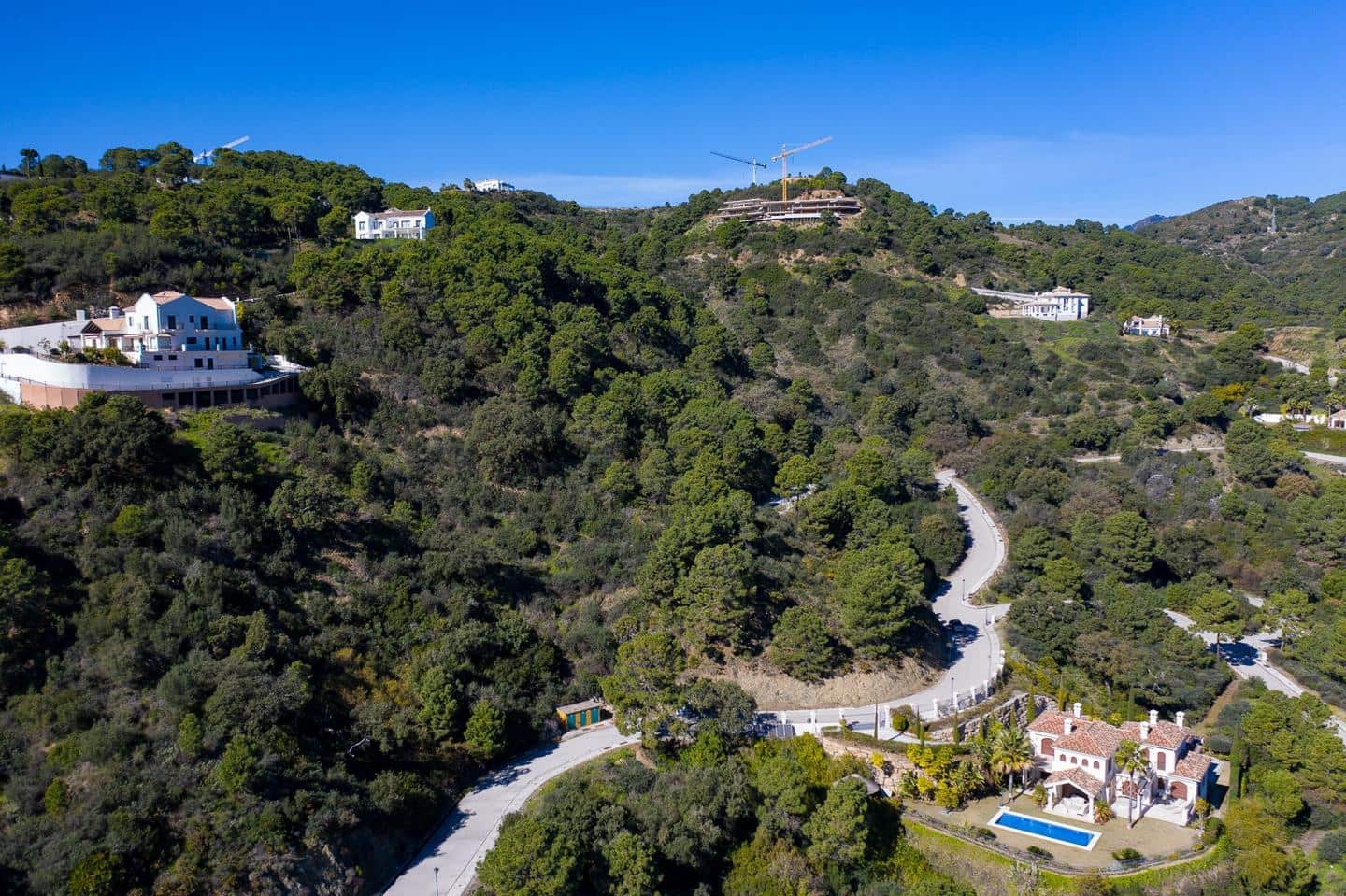 5 quarto Moradia para venda em Benahavis com piscina garagem - 3 625 000 € (Ref: 8860162)