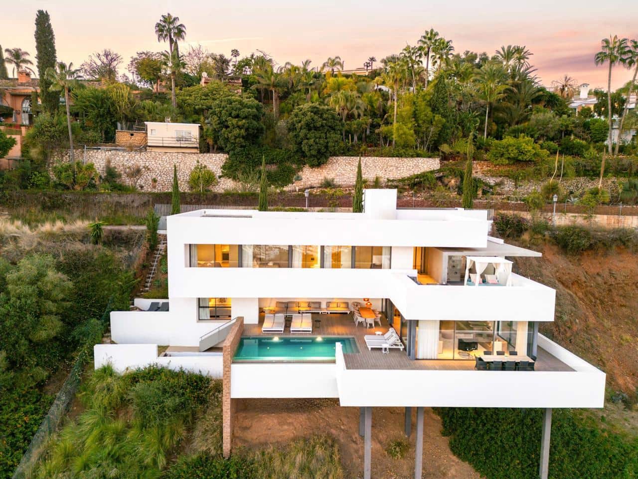 4 soveværelse Villa til salg i Benahavis med swimmingpool garage - € 3.995.000 (Ref: 8860174)