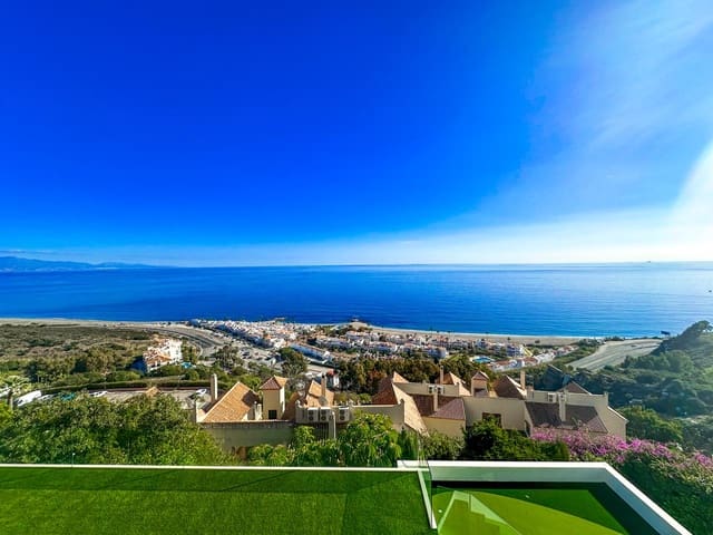 5 quarto Moradia para venda em Chullera, Manilva com piscina garagem - 3 295 000 € (Ref: 8860177)