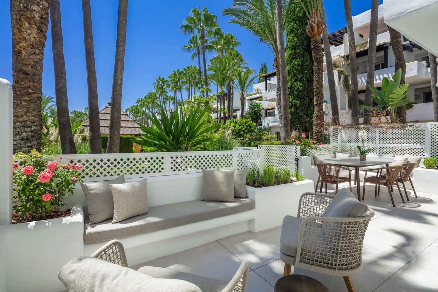 3 soveværelse Lejlighed til salg i Marbella med swimmingpool garage - € 3.500.000 (Ref: 8860180)