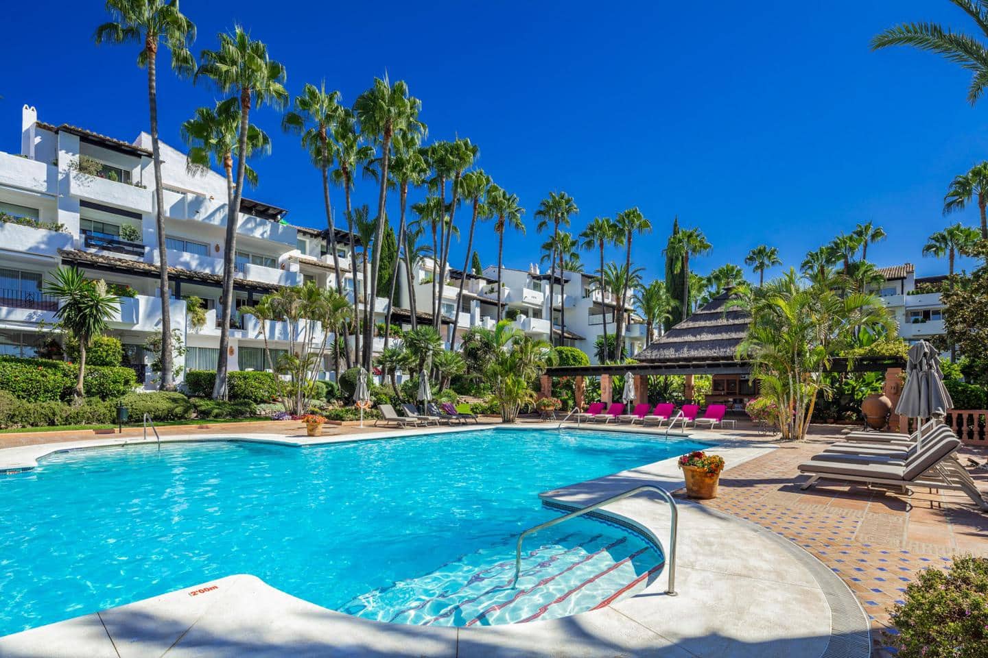 3 soveværelse Lejlighed til salg i Marbella med swimmingpool garage - € 3.500.000 (Ref: 8860180)