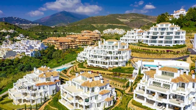 7 makuuhuone Asunto myytävänä paikassa Los Naranjos, Marbella mukana uima-altaan 
autotalli - 4 300 000 € (Ref: 8860189)