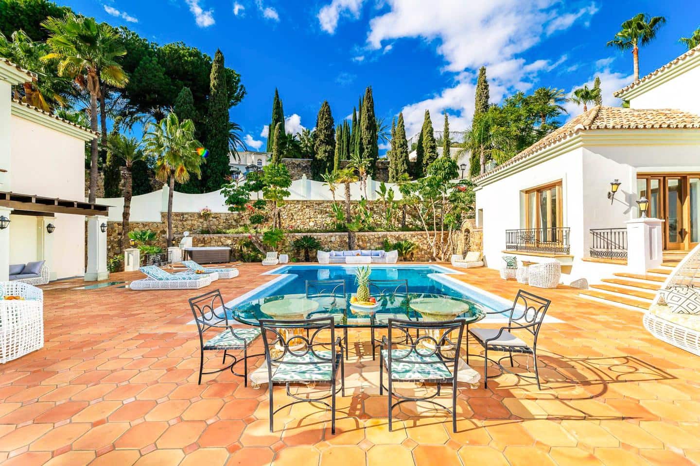 16 slaapkamer Villa te koop in Benahavis met zwembad garage - € 13.950.000 (Ref: 8860193)