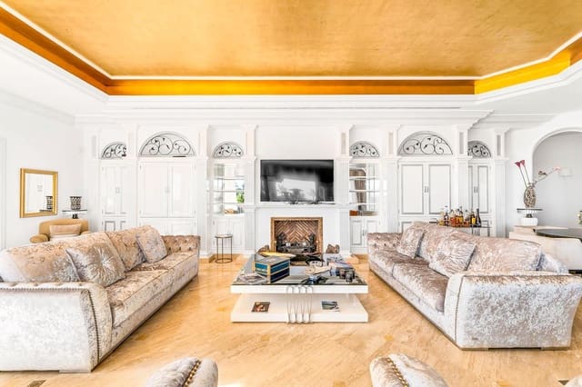 16 quarto Moradia para venda em El Paraíso, Benahavís com piscina garagem - 13 950 000 € (Ref: 8860193)