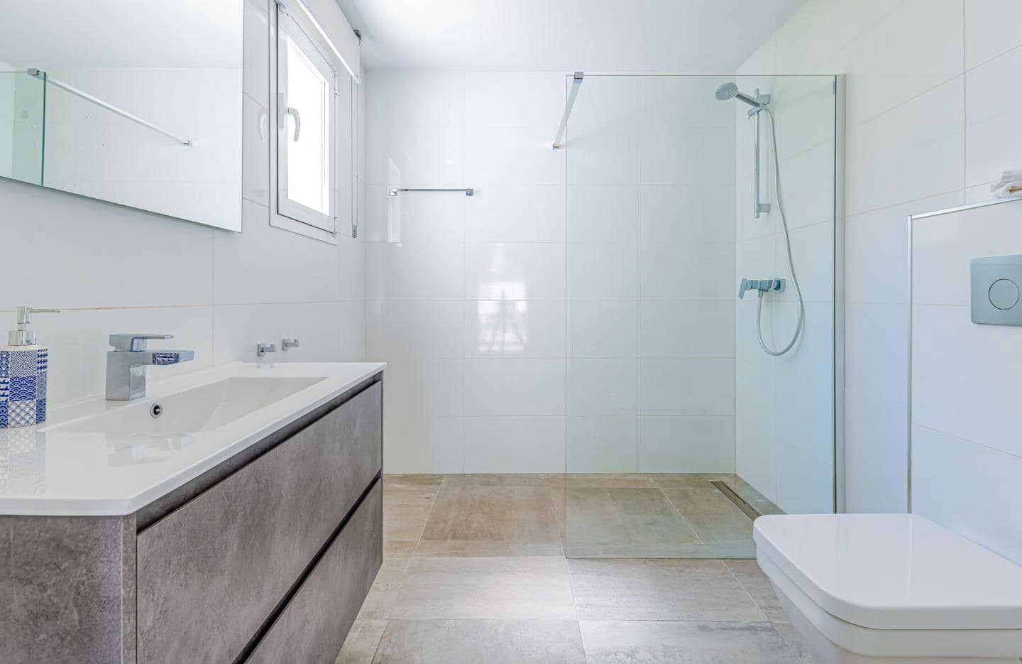 6 camera da letto Villa in vendita in Marbella con piscina garage - 1.895.000 € (Rif: 8860194)