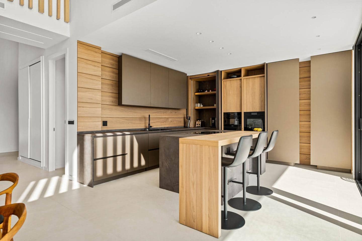 4 slaapkamer Villa te koop in Benahavis met zwembad garage - € 3.485.000 (Ref: 8861623)